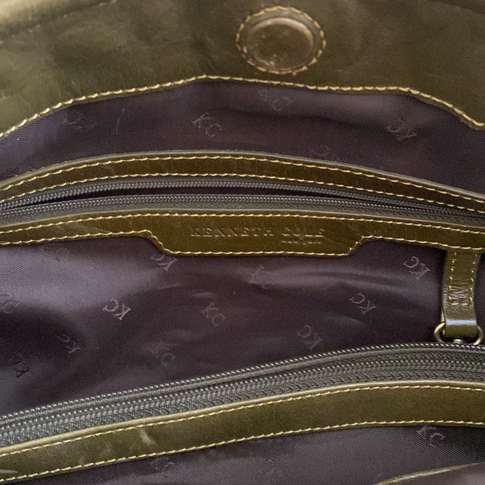 Kenneth Cole Purse - Picture 4 of 5